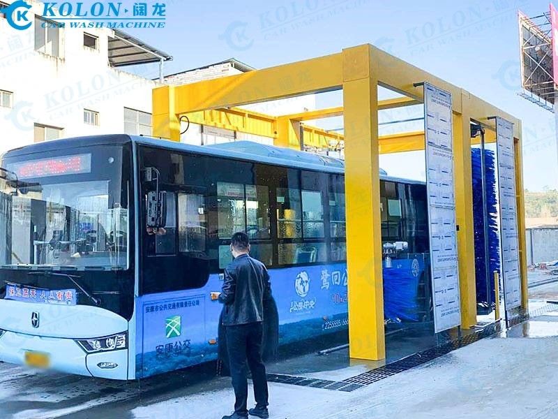 Автоматическая машина для очистки автобусов с скоростью очистки 2-3 мин/автомобиль
